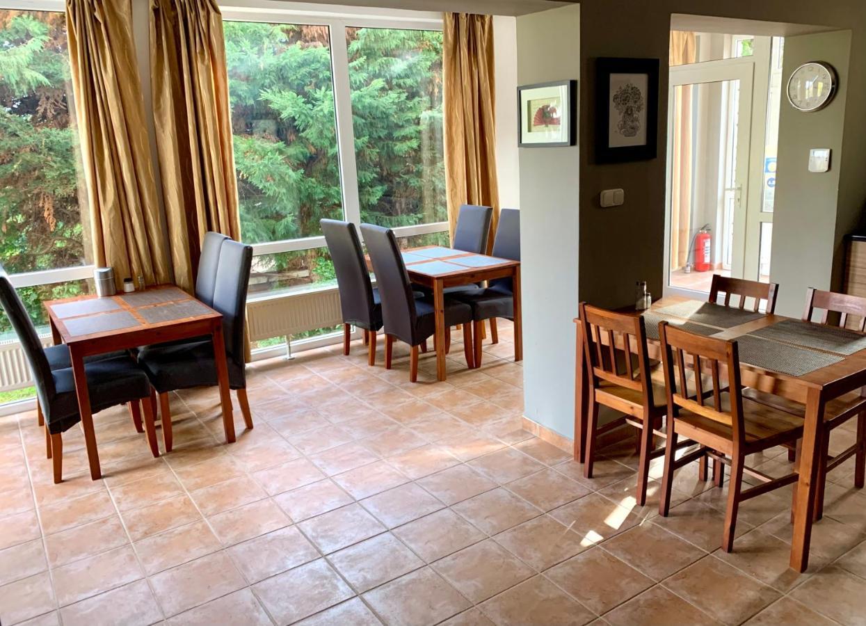KOI Apartman Balatonalmadi Bagian luar foto