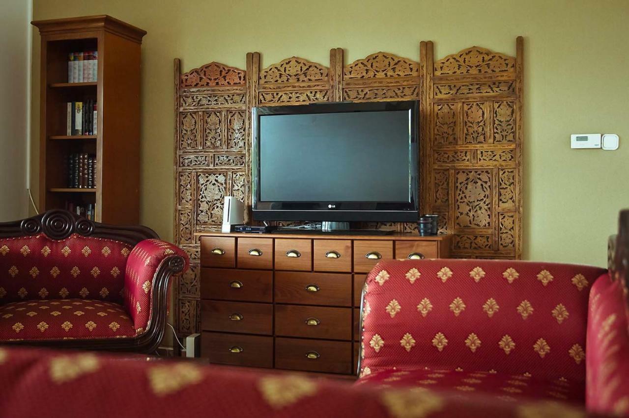 KOI Apartman Balatonalmadi Bagian luar foto
